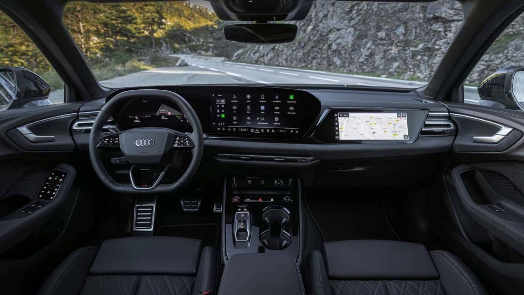 Audi A4'ün tahtını sallamaya geldi. Türkiye pazarındaki satış fiyatı belli oldu 3